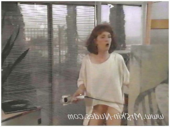 25P Movie babe-Julianne Moore.