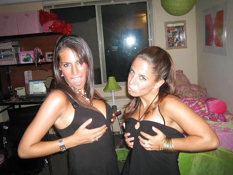 15P Nice (non nude) girls 30