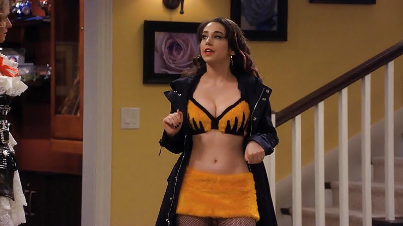25P Molly Ephraim vs. Molly Quinn