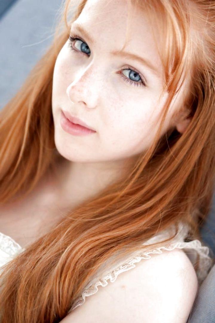 25P Molly Ephraim vs. Molly Quinn