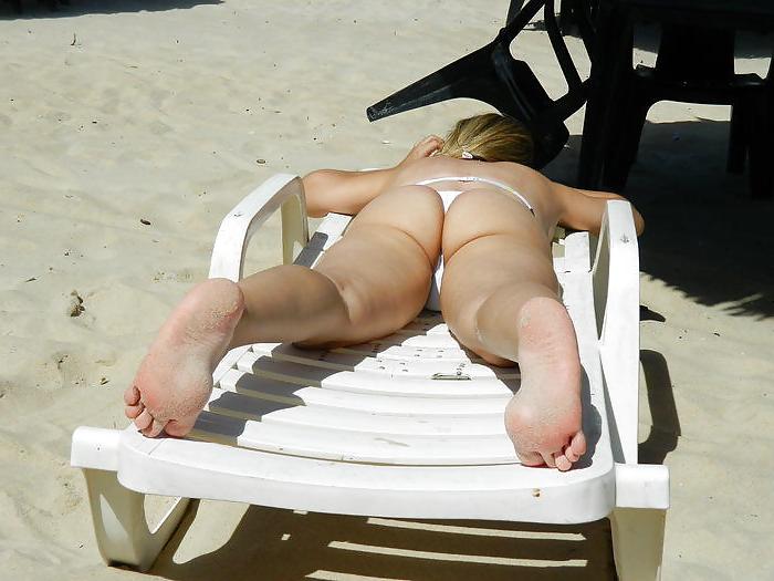 22P Bikini voyeur