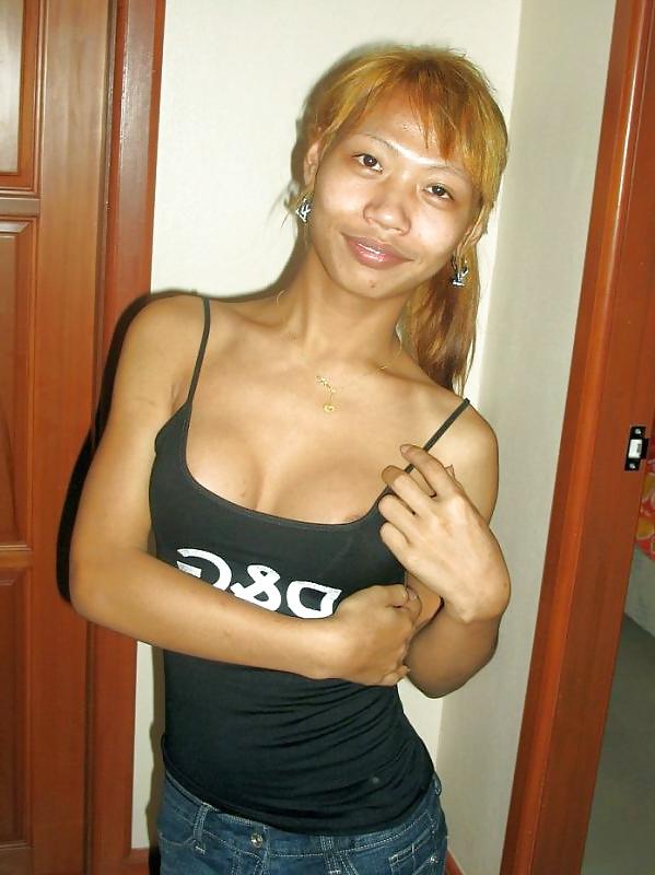 25P Blond Ladyboy Cindy frm Bangkok