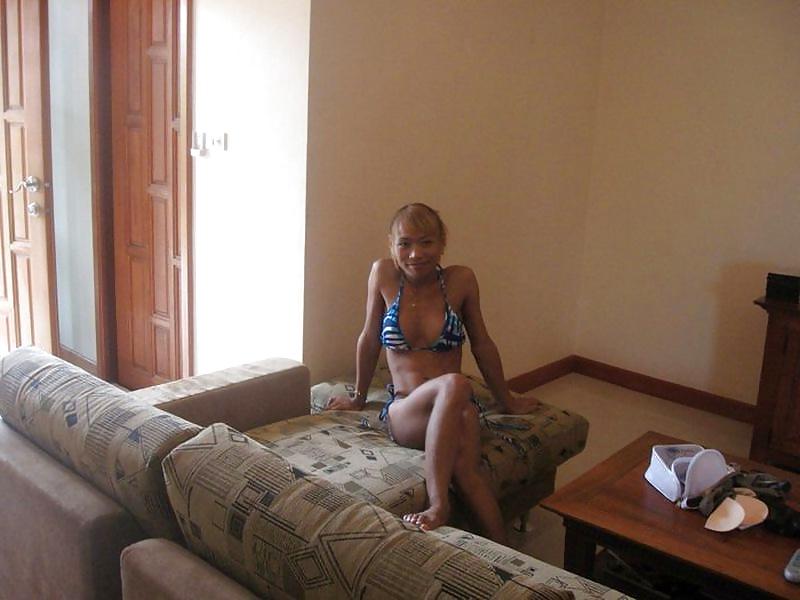 25P Blond Ladyboy Cindy frm Bangkok