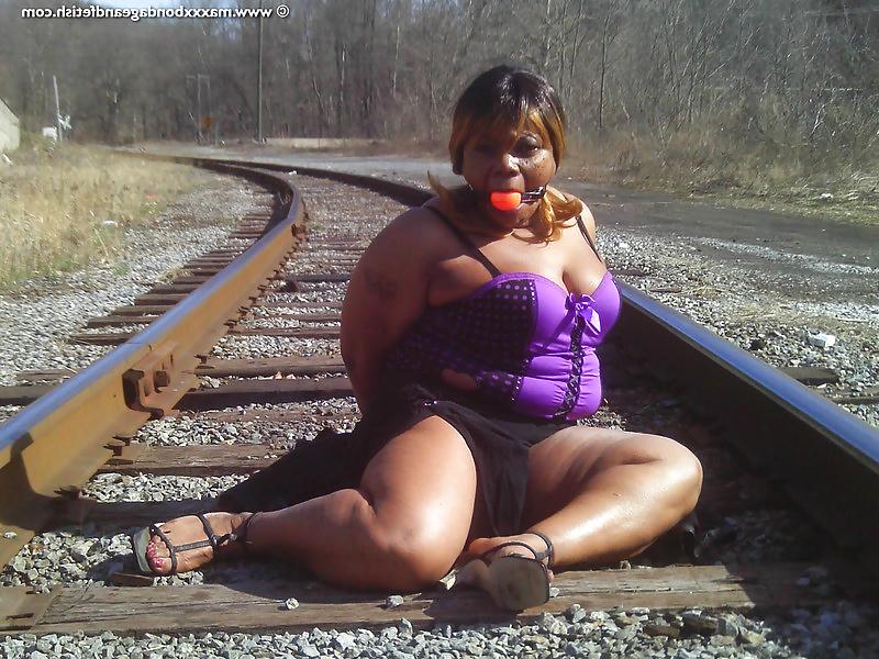 25P Ebony slaves 3