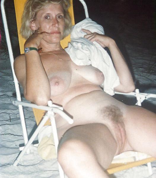 25P Grab a granny 56