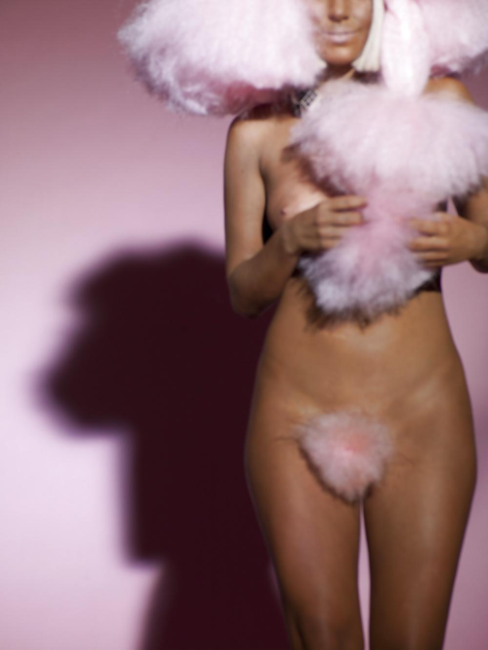 25P Lady Gaga totally nude - Tits, Ass n Pussy HQ