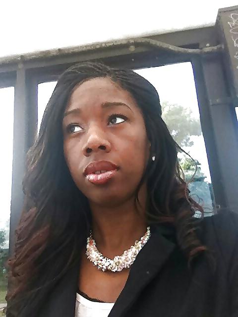 25P Ebony facial queen Naomi
