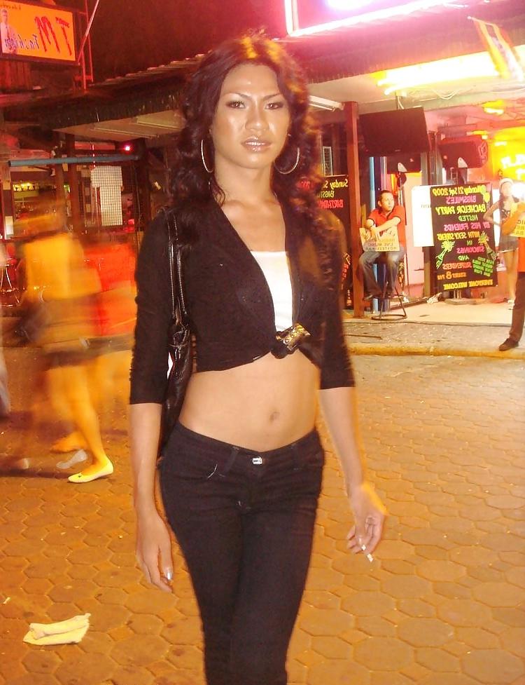 25P Walking Street Kathoeys....CC