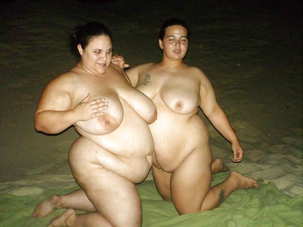 12P Two BBW! (At the Beach late at Night)