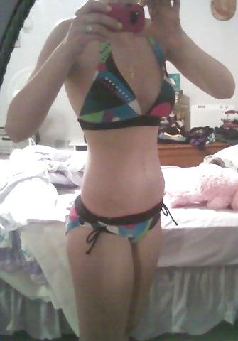 11P More friends non-nude (degrade) Comment