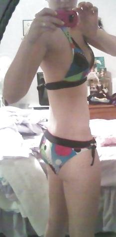 11P More friends non-nude (degrade) Comment