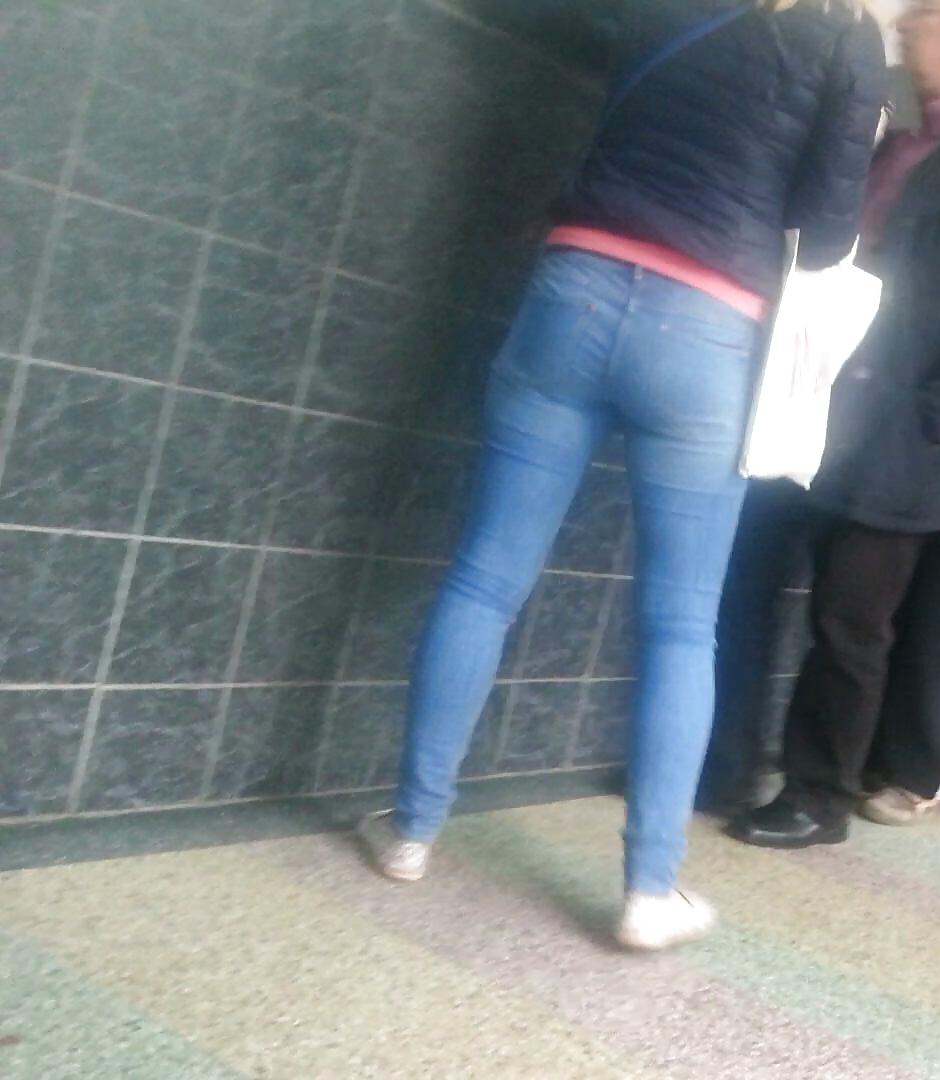 25P Spy office romanian