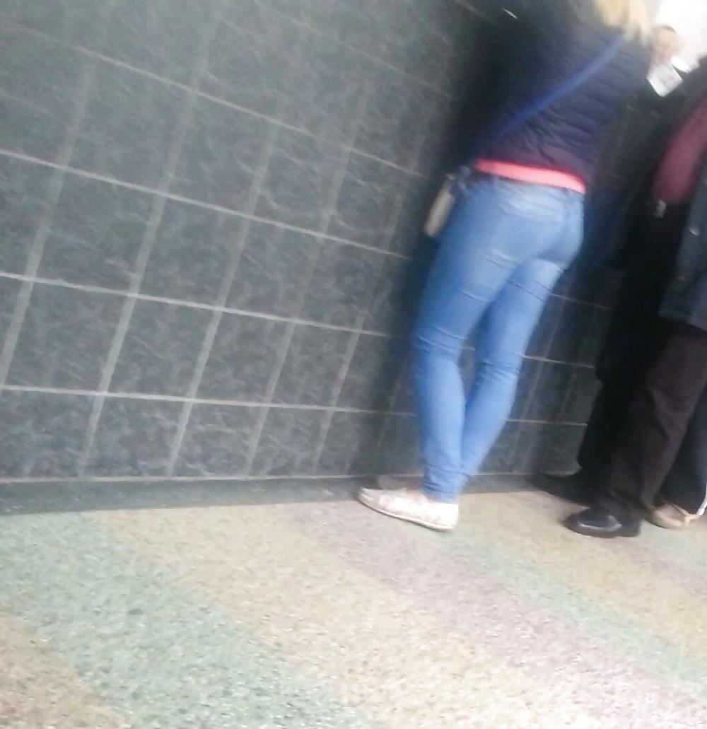 25P Spy office romanian