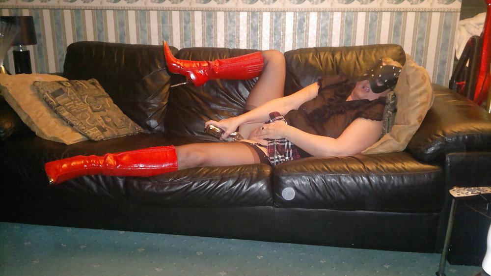 4P MISS RUBBER WAITING FOR SANTA TO CUM