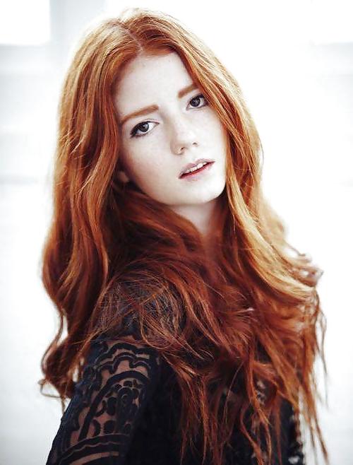 25P NonNude Redheads