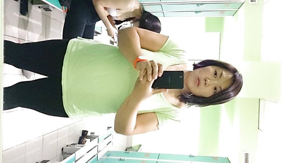 25P Asian wife stolen phone pics