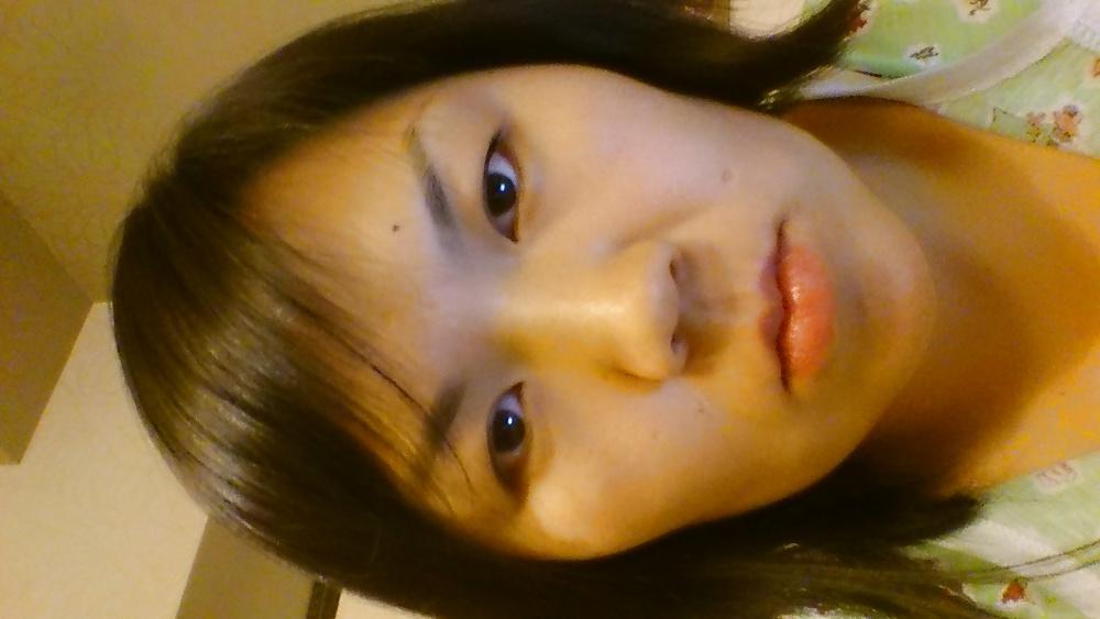 25P Asian wife stolen phone pics
