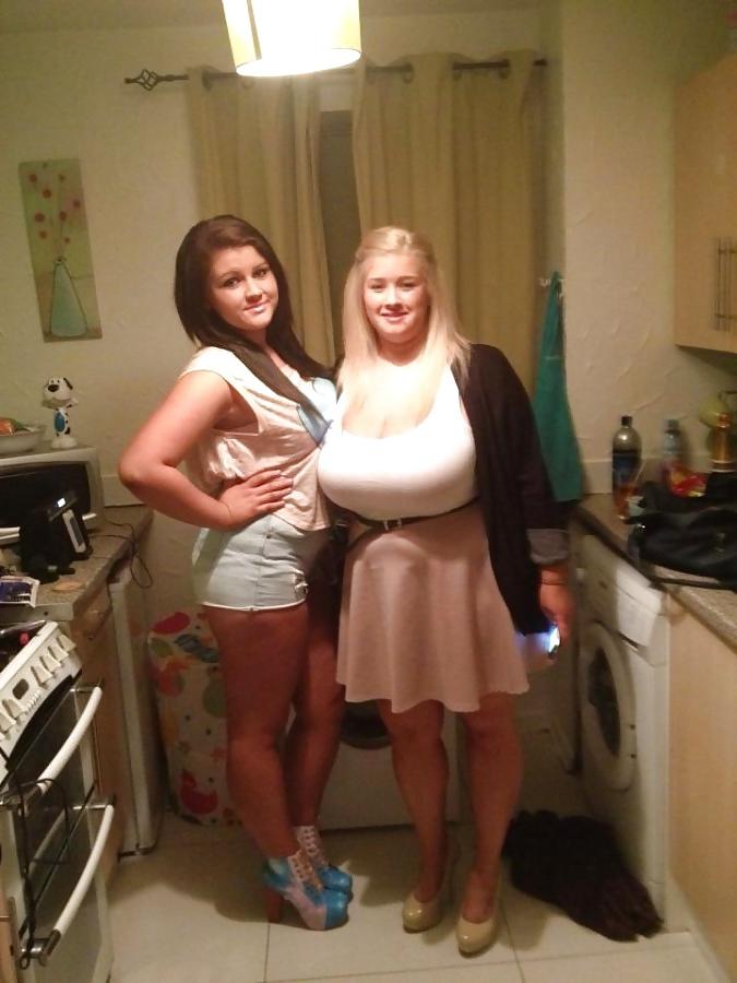25P Non Nude Amateurs