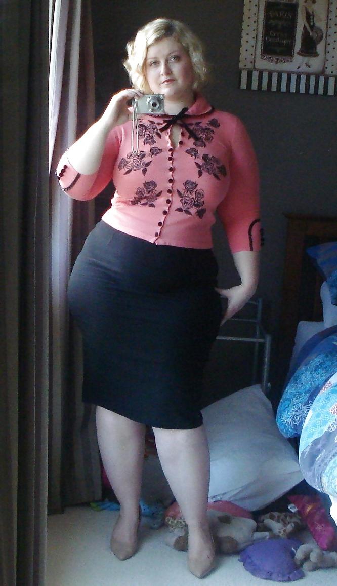 19P Various bbw in high heels 3