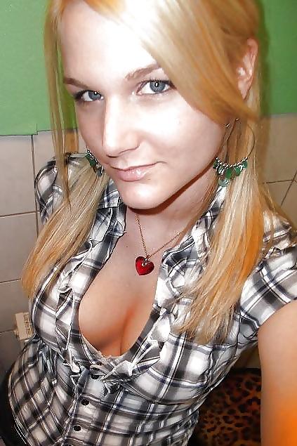 15P Nice (non nude) girls 157