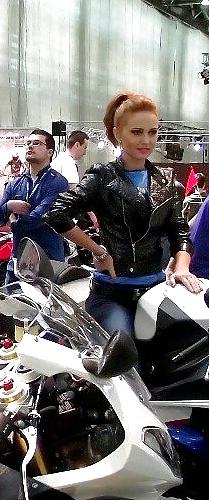 22P Spy salon auto-moto teens romanian