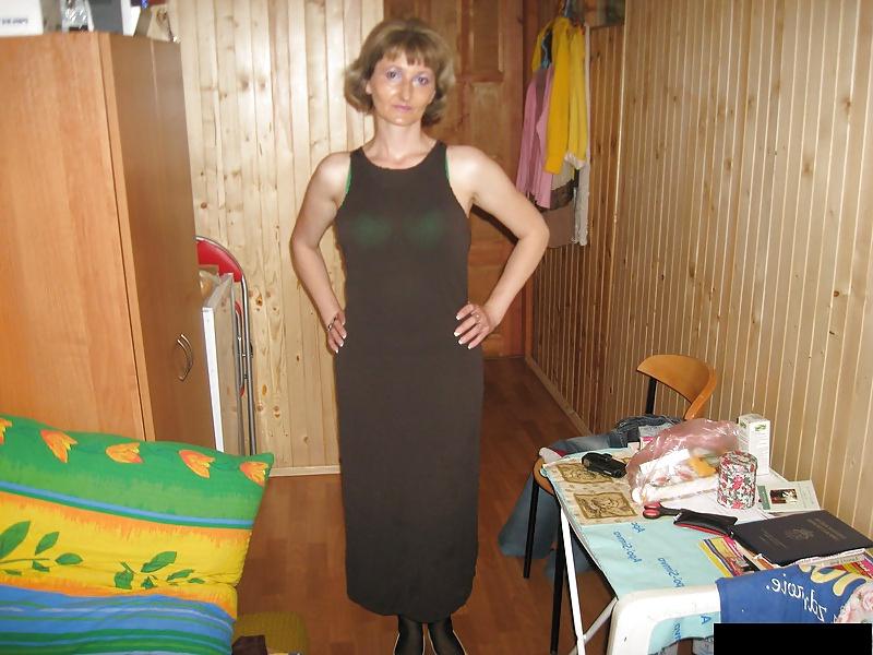25P Lovely Mature Slut