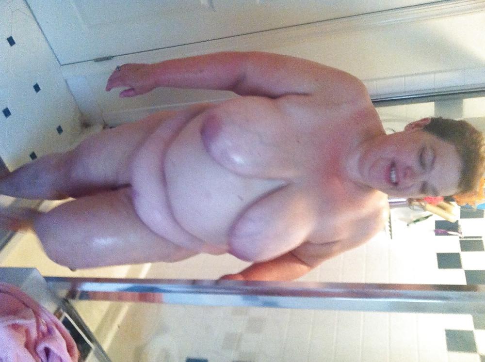 4P Bbw in shower