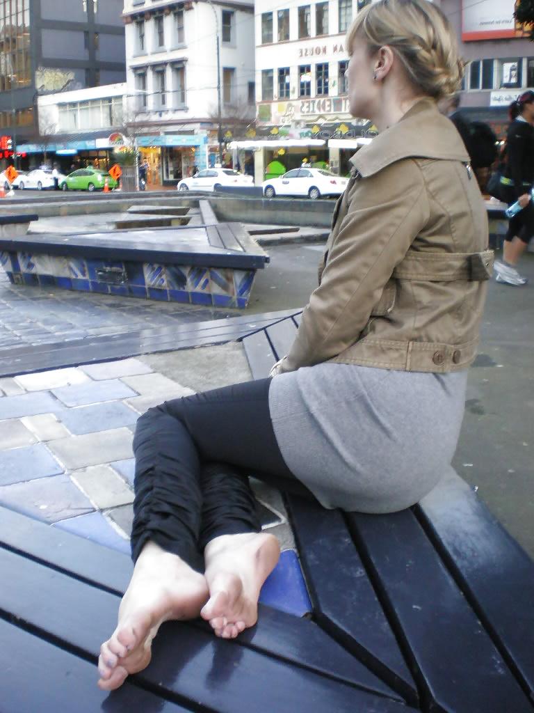 24P Sexy Blonde Rough Soles