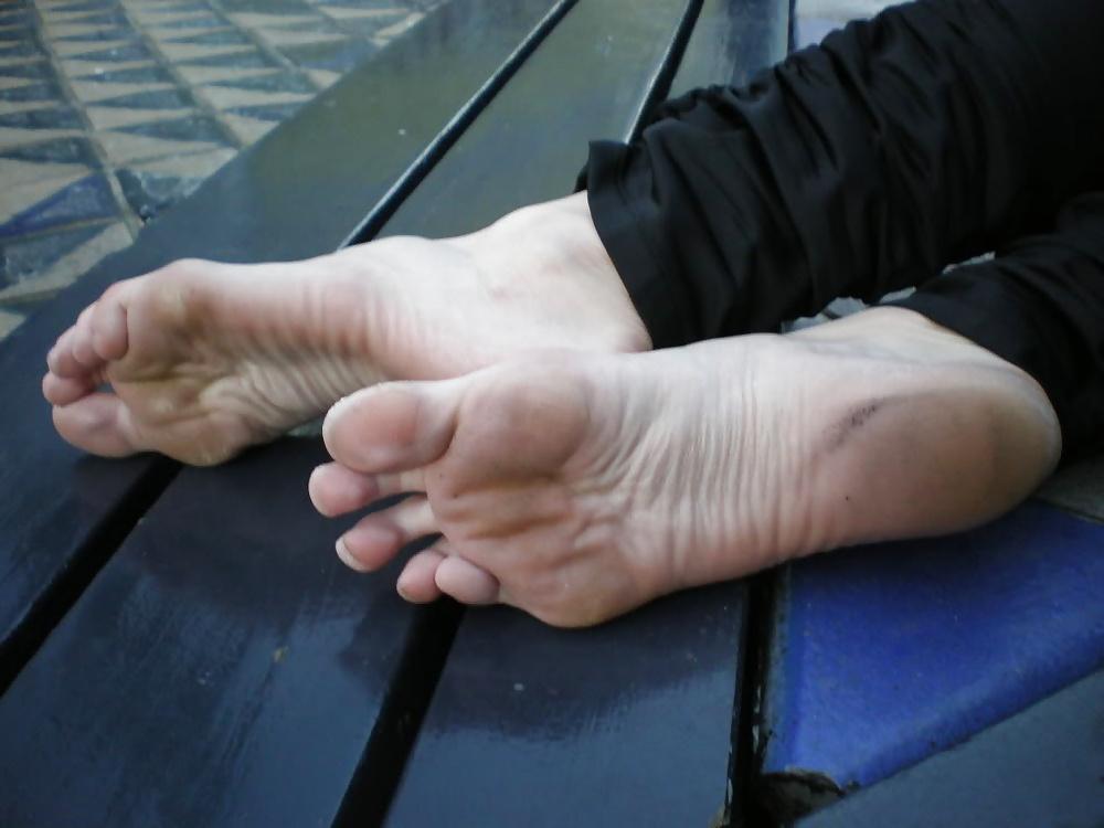 24P Sexy Blonde Rough Soles