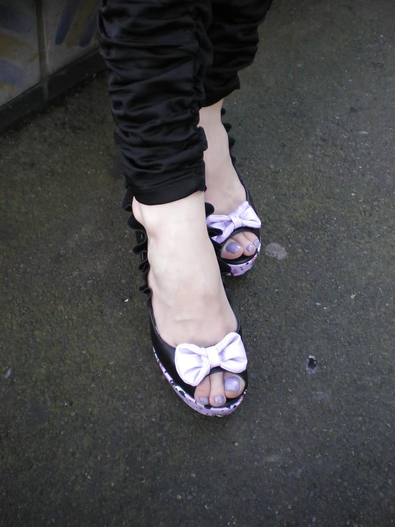 24P Sexy Blonde Rough Soles