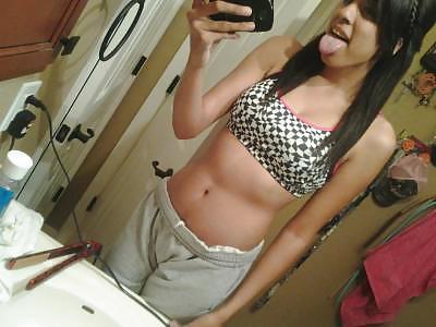 10P Non Nude pics of Desirae Michelle