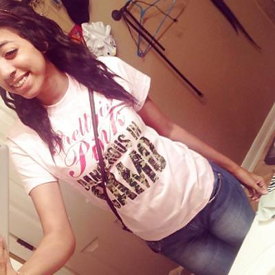 10P Non Nude pics of Desirae Michelle