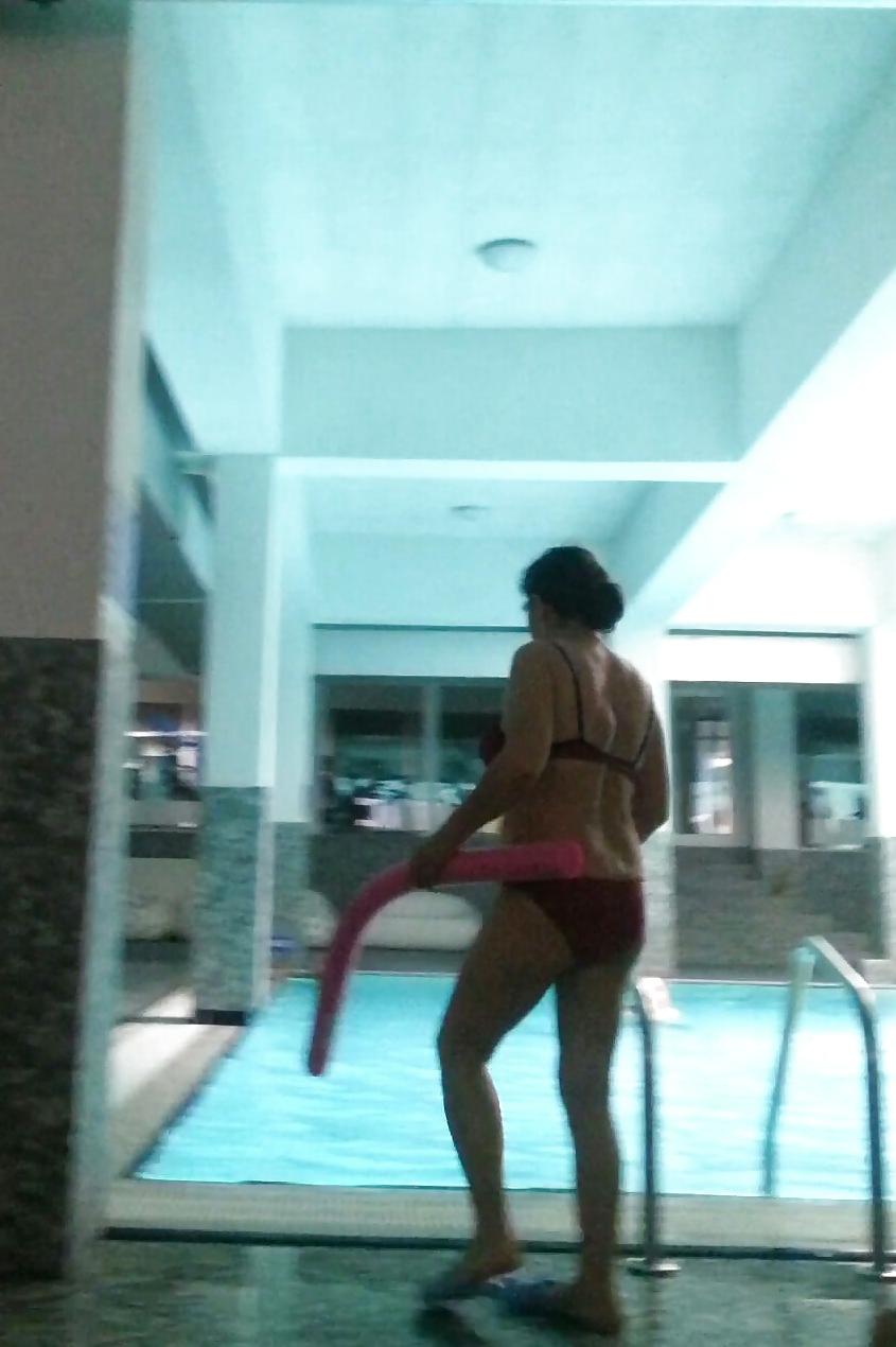 13P Spy pool romanian