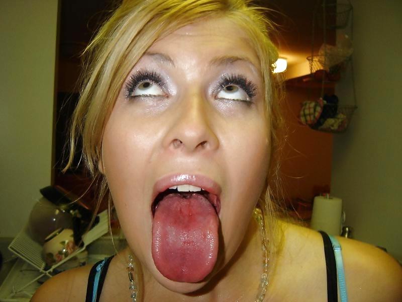 25P Teens open Mouth and tongues out