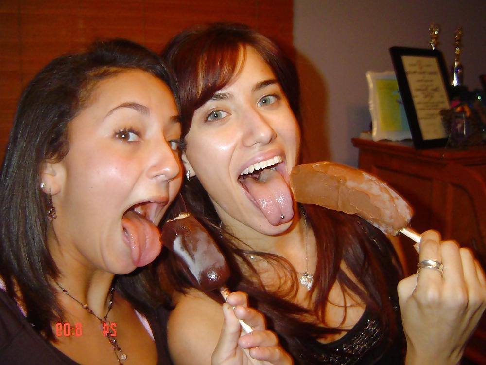 25P Teens open Mouth and tongues out