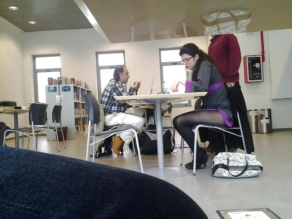 6P Girl,voyeur,gambe