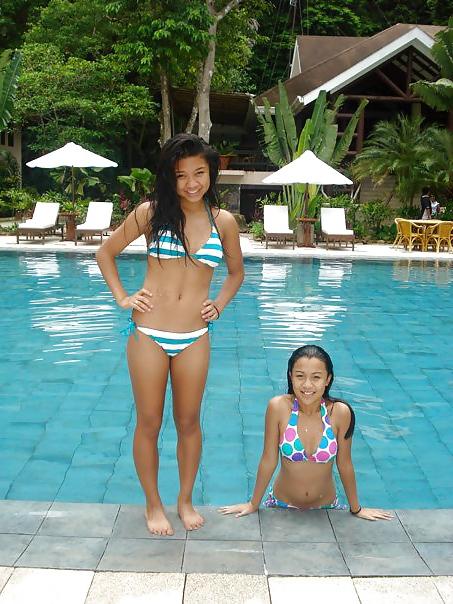 25P Hot filipino girls in bikinis