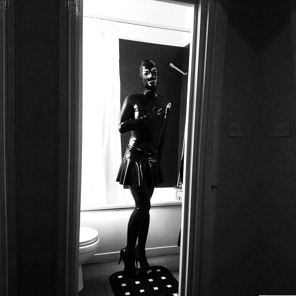 6P Renee Rubber becomes rubberdoll #1