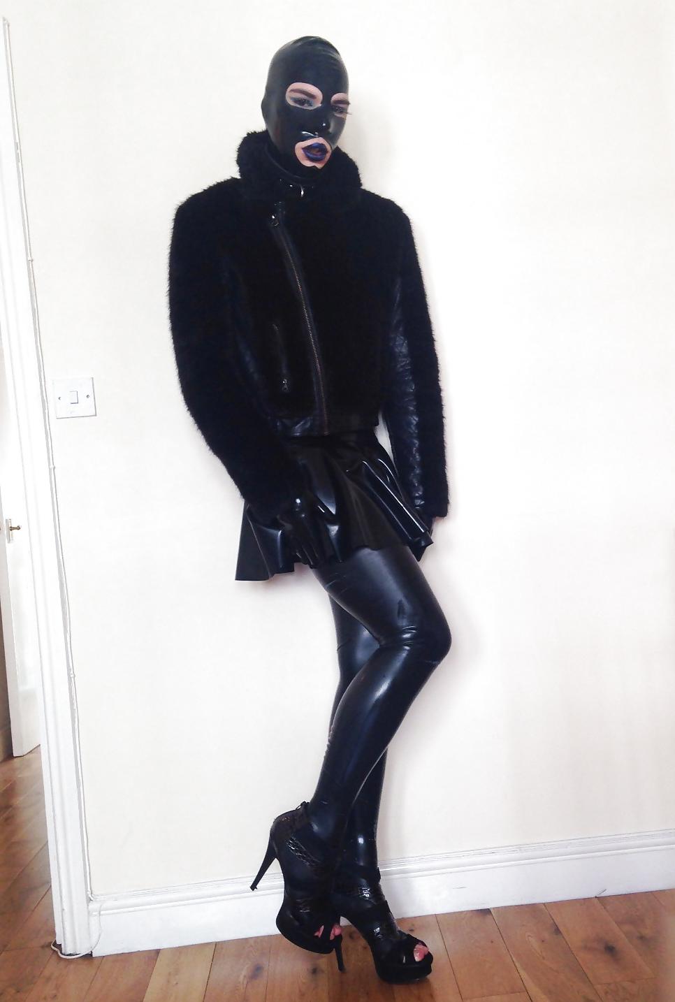 8P Renee Rubber becomes rubberdoll #2