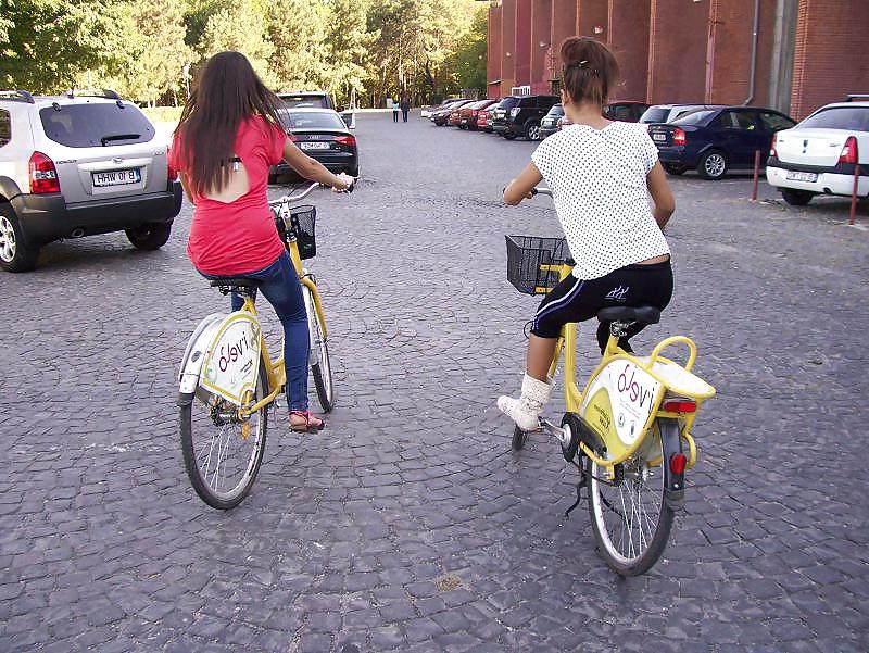 16P Sexy girls bike romanian