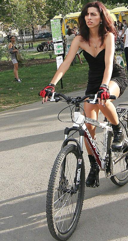 16P Sexy girls bike romanian