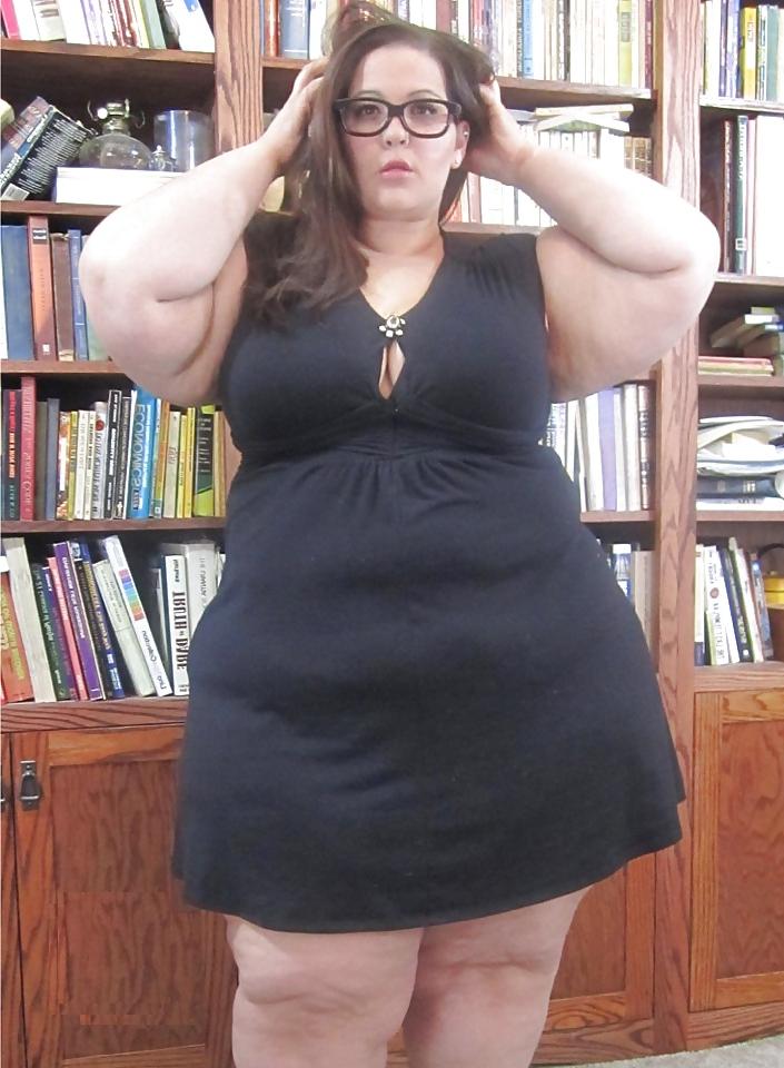 25P Beutiful Ladies