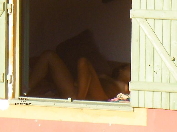 25P Janela Voyeur