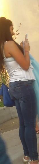 25P Popular teen girls ass & butt in jeans part 4 