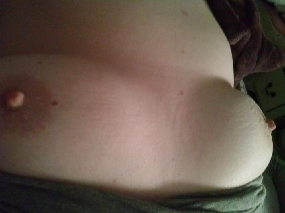 25P Perky Nipples Shots!!!