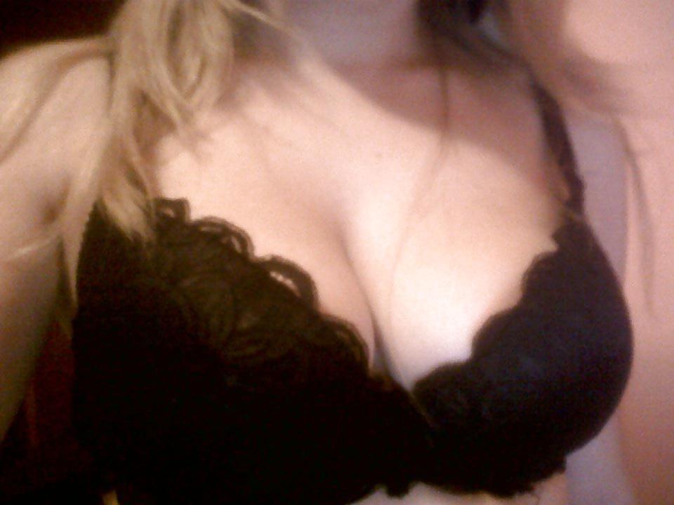 23P Hot Romanian Girl