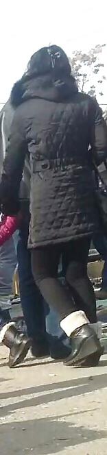 25P Sexy feet, legs annd ass romanian