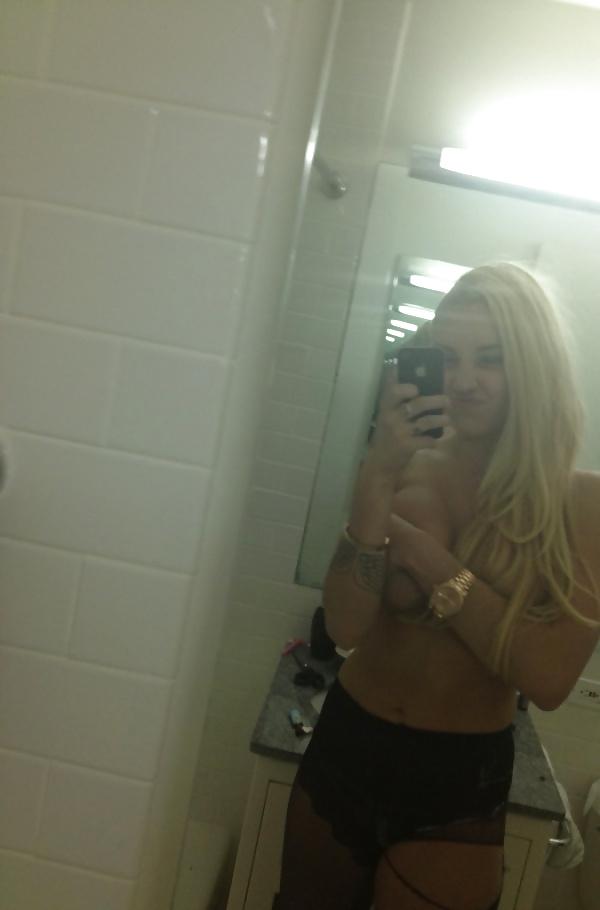 15P Nice (non nude) girls 154