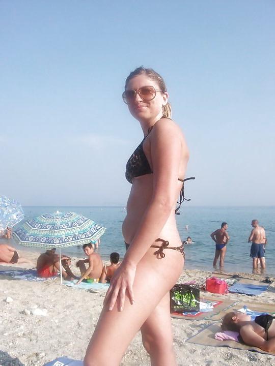 25P Greek women in Greek beaches