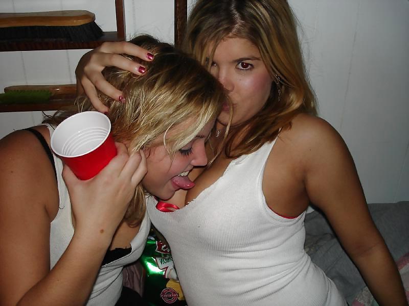 15P Nice (non nude) girls 10